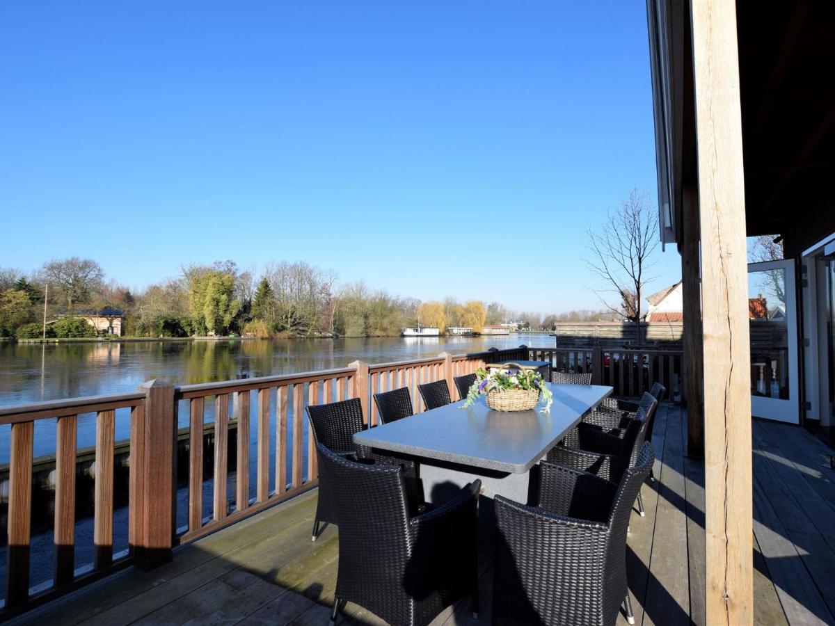 Luxurious Villa With Private Garden In Kaag Exterior photo