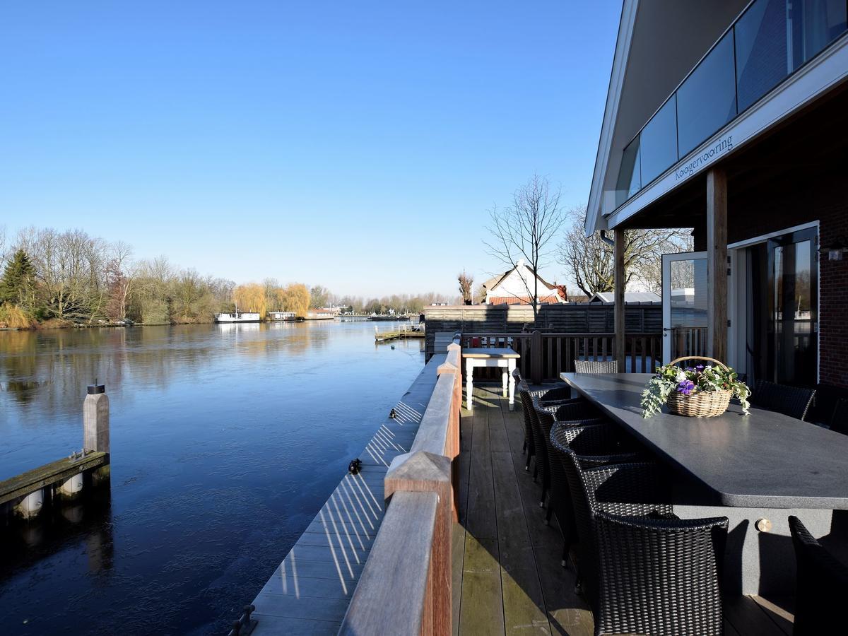 Luxurious Villa With Private Garden In Kaag Exterior photo